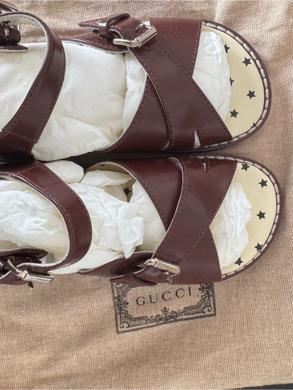 Gucci kids boy  Brown Leather Buckle Sandals 15.5cm